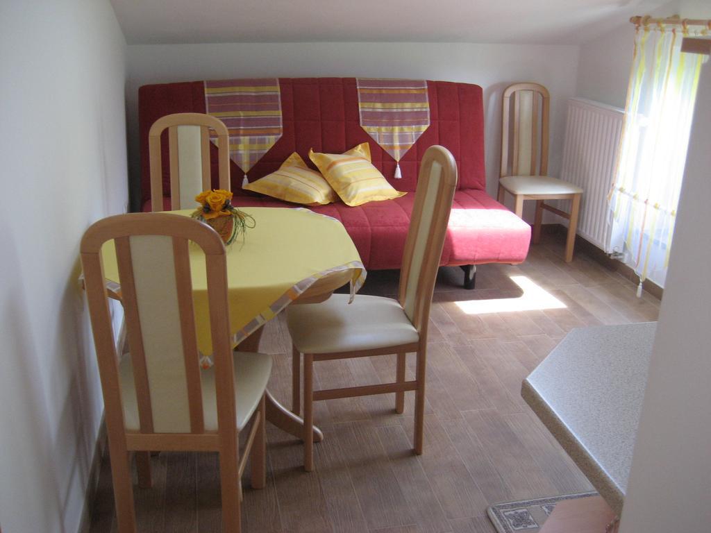 Turisticna Kmetija Pri Rebkovih Apartment Ajdovscina Room photo